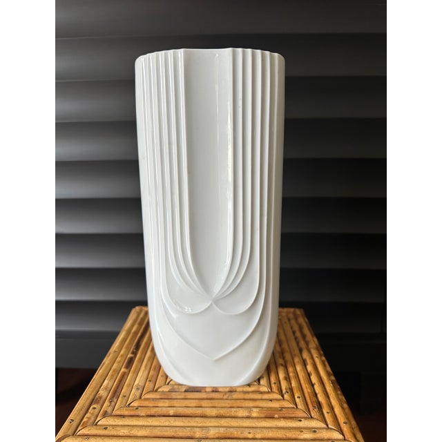 Ceramic Vintage 1970’s Art Deco Revival Porcelain Vase in Warm White by Hutschenreuther For Sale - Image 7 of 9