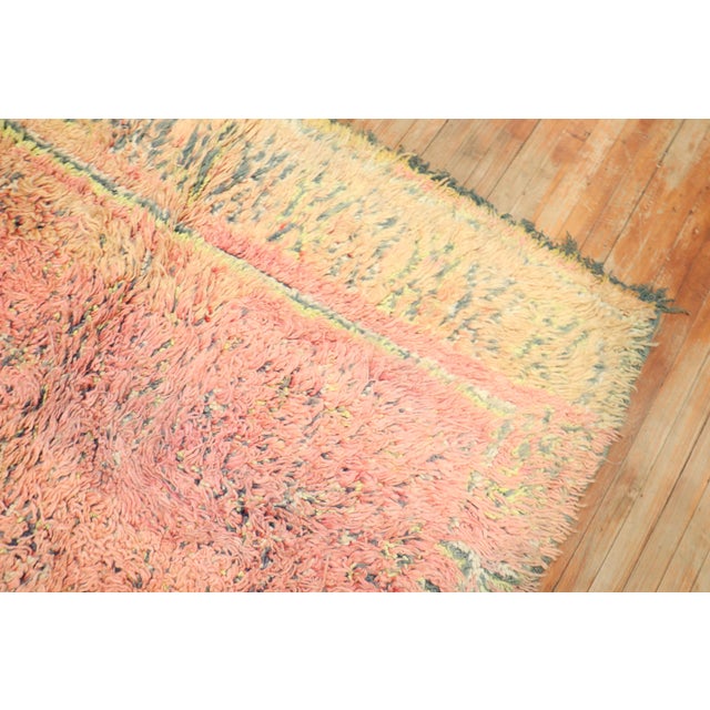 Bright Pink Early 20th Century Bright Pink Moroccan Minimalist Rug - 6'6" x 9'1" For Sale - Image 8 of 10