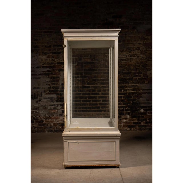 Vintage Glass-Front Retail Display Showcase Cabinet For Sale - Image 4 of 5