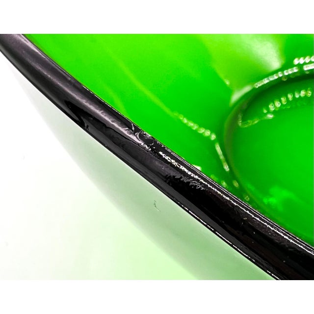 French Vereco Mid-Century Modern Emerald Green Glass Bowls – Set of 4 - French Modern, Minimalist For Sale - Image 14 of 17