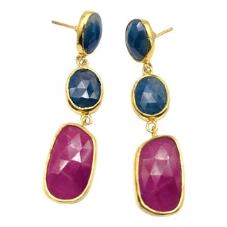 Bochic "Capri" Emerald, Ruby & Multi Rough Cut Sapphire Earrings Set In 18K Gold For Sale