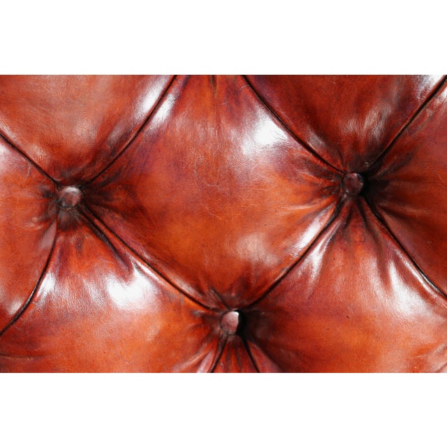 1990s Pair of 1990s Henredon Churchill Tufted Distressed Brown Leather Club Chairs For Sale - Image 5 of 18