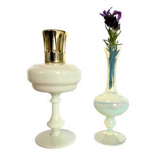 Vintage French White Opaline Lamp from Lampe Berger and Opalescent Soliflore Vase, 1950, Set of 2 For Sale
