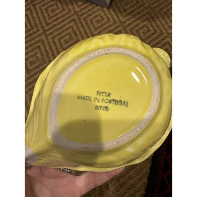 1950s Vintage Selca Yellow Majolica Cabbage Plate Set- 42 Pieces For Sale In New York - Image 6 of 12