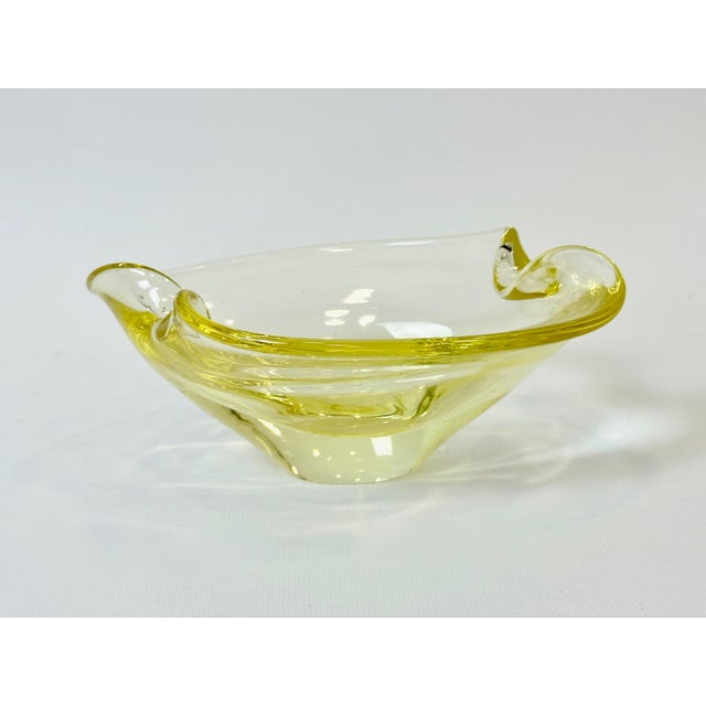 1960s Art Glass Ashtray attributed to Miloslav Klinger for Železný Brod, 1960s For Sale - Image 5 of 9