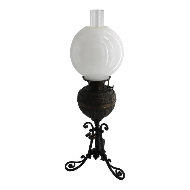 Antique Victorian Bradley & Hubbard (B&h) Brass Banquet Lamp W/ Milk Glass Globe For Sale