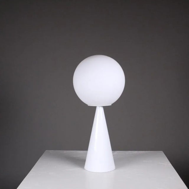 White Bilia Table Lamp by Gio Ponti For Sale - Image 8 of 8