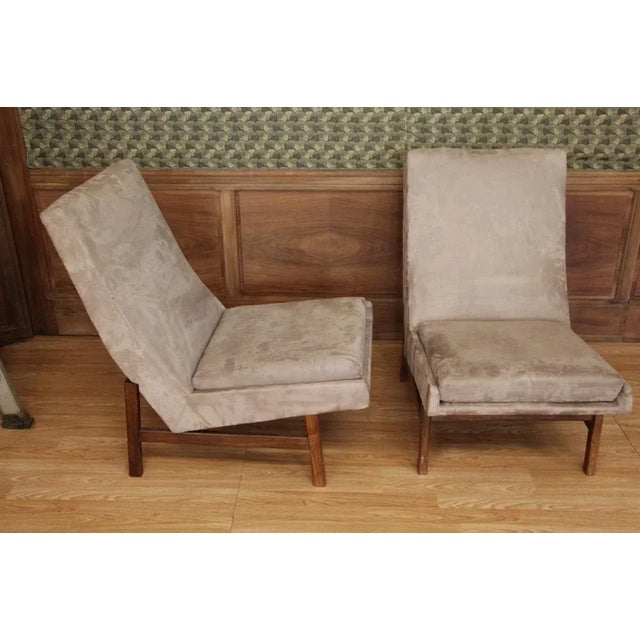 In very good condition, recently covered with a nubuck type fabric, edited by Steiner Arp armchair (plastic research...