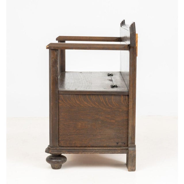 Arts & Crafts Oak Hall Bench, 20th C. For Sale In New York - Image 6 of 7