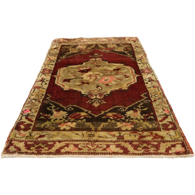 English Vintage Turkish Yastik Rug - 01'07 X 02'10 For Sale - Image 3 of 8
