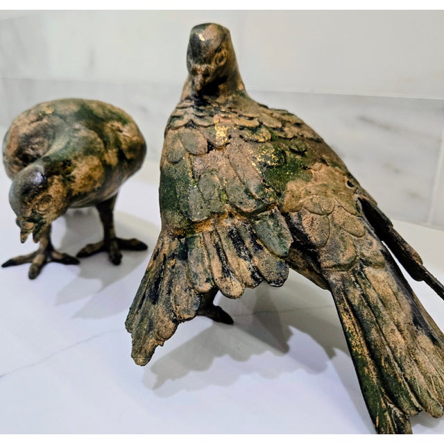 Contemporary Vintage Toyo Japan Cast Bird Sculptures – Verdigris Pigeon Dove Pair, Heavy Decorative Figurines For Sale - Image 3 of 10