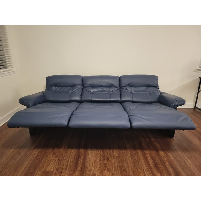 Mid-Century Modern Stressless Mary Sofa & Loveseat — Blue Paloma Leather For Sale - Image 3 of 18