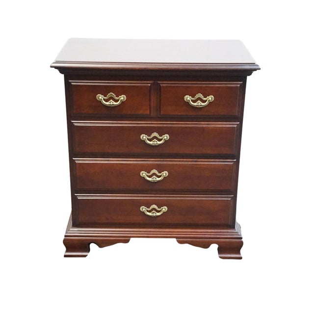 Traditional Thomasville Furniture Collector's Cherry Traditional Style 28" Four Drawer Nightstand 10111-818 For Sale - Image 3 of 12