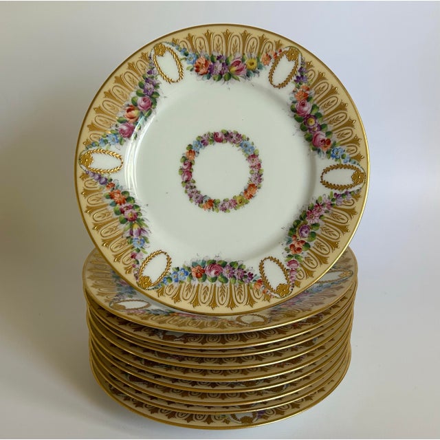 Neoclassical Antique Hutschenreuther Hohenberg Bavaria Dresden Hand Painted Plates Set of 10 For Sale - Image 3 of 12