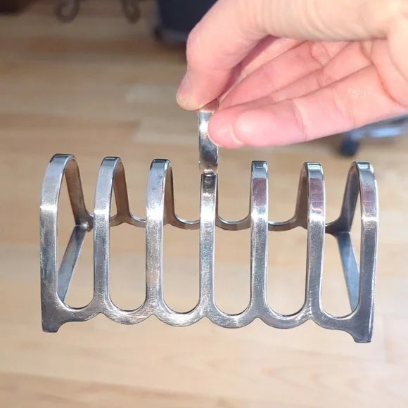 Silver Antique Sheffield Silverplate Toast Rack — Art Deco 6-Slice English Tableware For Sale - Image 8 of 8