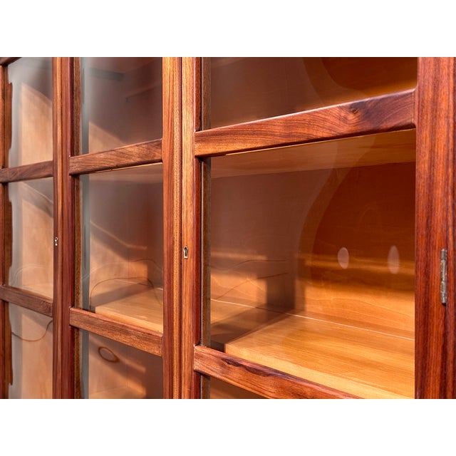 Restored American of Martinsville Dania Bubble Glass China Cabinet Display Shelving by Merton Gershun For Sale - Image 11 of 13