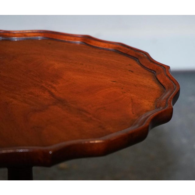 Vintage Walnut Pie Crust Lamp Wine Occasional Table by Charles Barr For Sale - Image 9 of 16