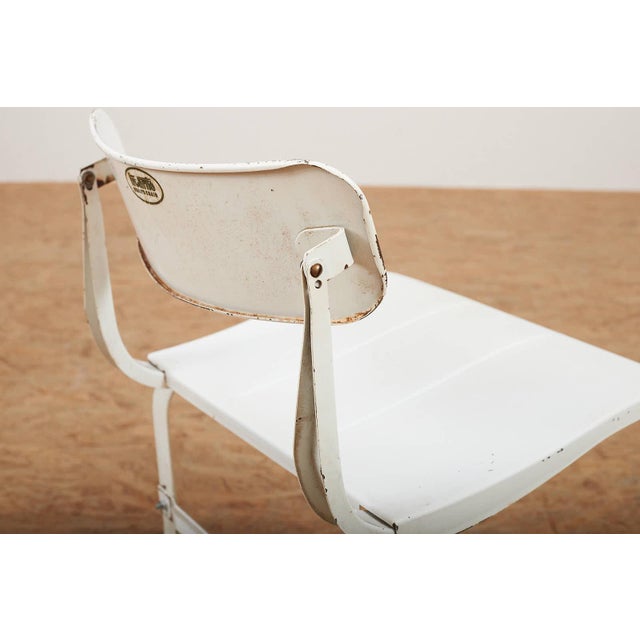 White Health Chair in White Lacquered Metal and Flat Steel Base by Herman A. Sperlich for Ironrite, 1938 For Sale - Image 8 of 13