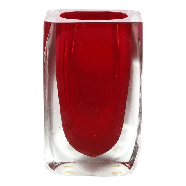 Mid-Century Modern Handblown Cardinal Murano Glass Vase For Sale