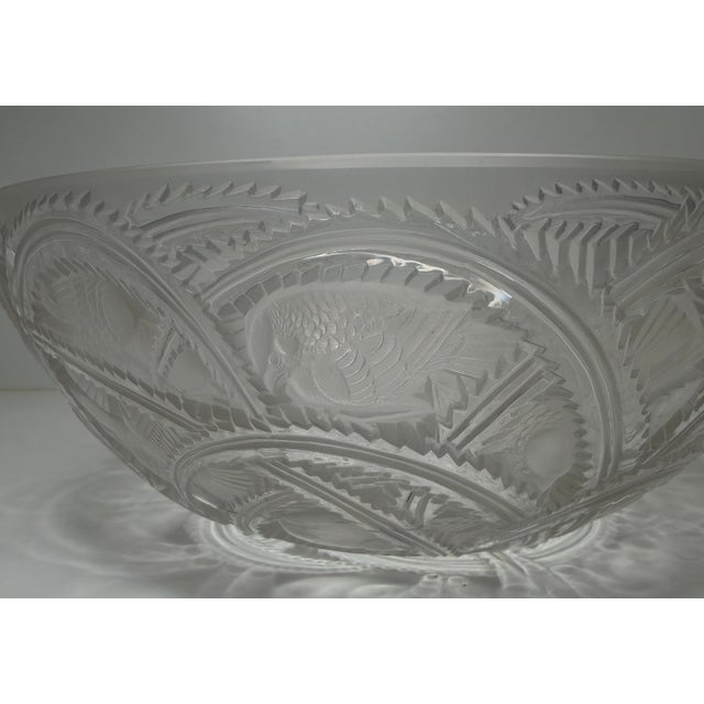 Lalique Lalique French Crystal Pinsons Bowl, Signed. For Sale - Image 4 of 5