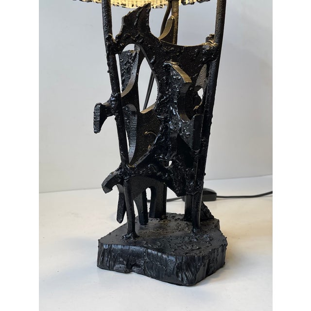 1970s Sculptural Brutalist Steel Table Lamp in the style of Harry Balmer, 1970s For Sale - Image 5 of 15