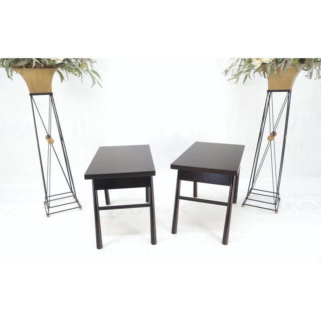 Wood Mid 20th Century Pair of Gibbings Ebonized Dark Lacquer Walnut One Drawer End Side Tables Mint! For Sale - Image 7 of 13