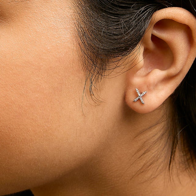 Haus of Brilliance 10K White Gold 1/10 Cttw Diamond 'X' Initial Stud Earring For Sale - Image 4 of 5
