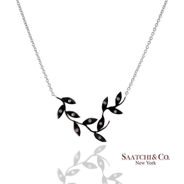 18k(750) White Gold Natural Diamond Leaf Shape Pendant Necklace With Chain For Sale In New York - Image 6 of 13