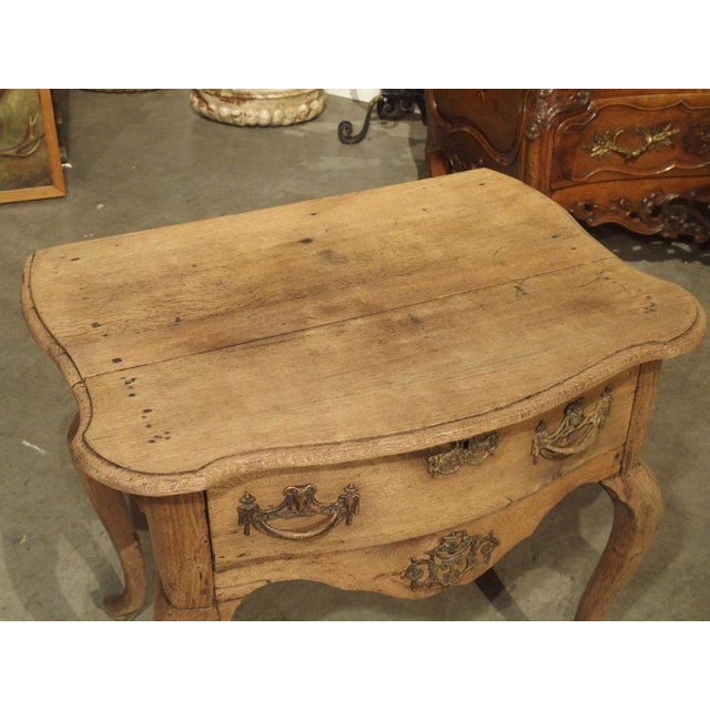 Tan 18th Century Dutch Console Table in Carved Oak For Sale - Image 8 of 13