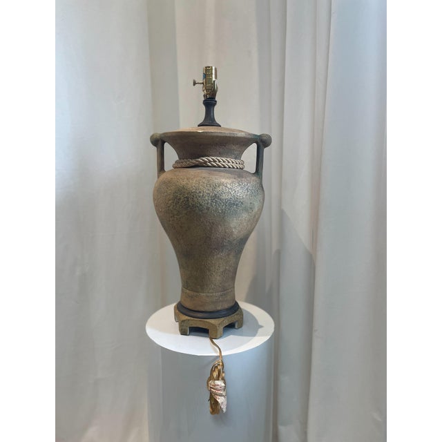 Chinoiserie Antique Pair of Porcelain Chinoiserie Beige Ginger Jar Table Lamps For Sale - Image 3 of 7