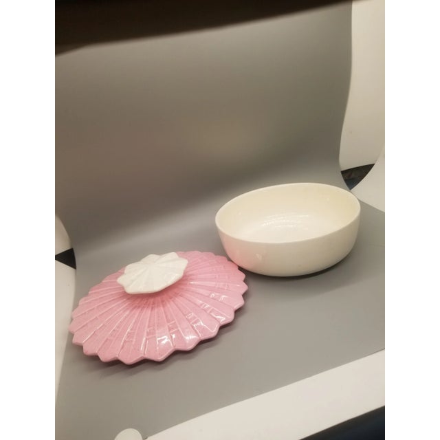 Vintage California Pottery MCM Covered Candy Dish Pink and Ivory Fan Top