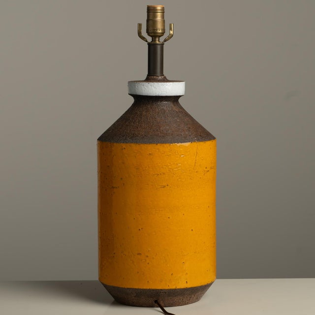 Raymor Pottery 1950s Spectacular Large Glazed Studio Pottery Signed Italian Table Lamp Base Bitossi Aldo Londi Raymor For Sale - Image 4 of 11