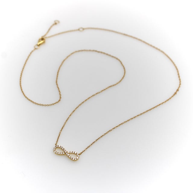 18k Gold and Diamond Infinity Necklace For Sale - Image 4 of 8