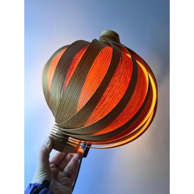 The lamp is best attached to a direct wall connection. If you don't have one, use the attached cable with plug and switch,...