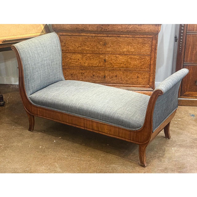 19th Century French Empire Day Bed or Window Seat Upholstered in Linen on Walnut Frame For Sale - Image 5 of 8