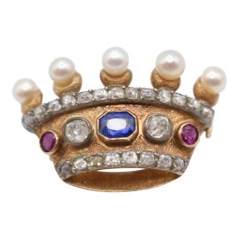 Example of Brooches in Wichita