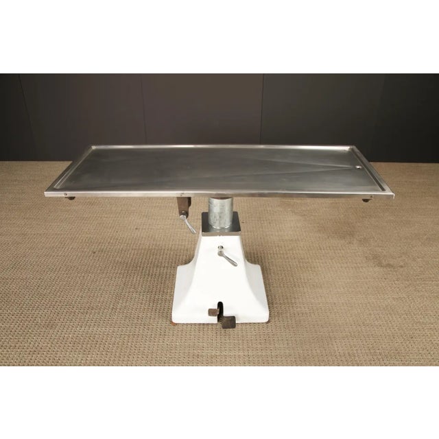 White Industrial Shor-Line Hydraulic Lift Operating Table, Usa, C. 1958 For Sale - Image 8 of 16