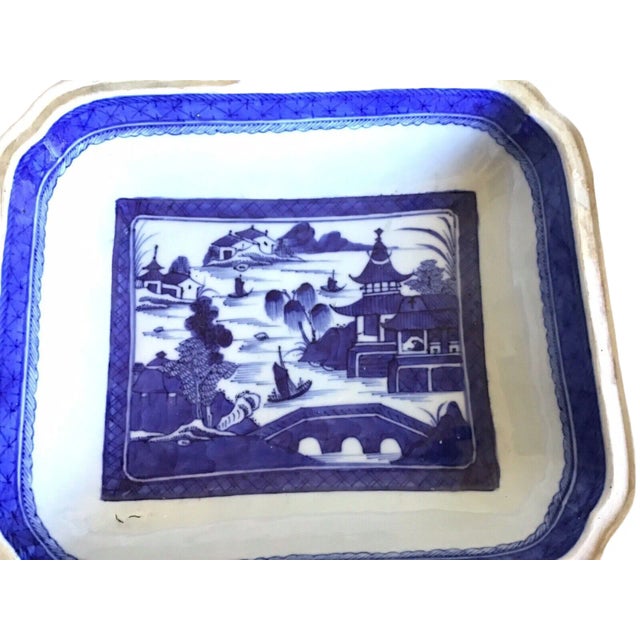A great antique 19th century blue and white Canton export porcelain vegetable tray dish. Please see pictures for...