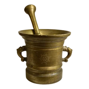 Early Engraved and Cast Bronze Mortar and Pestle
