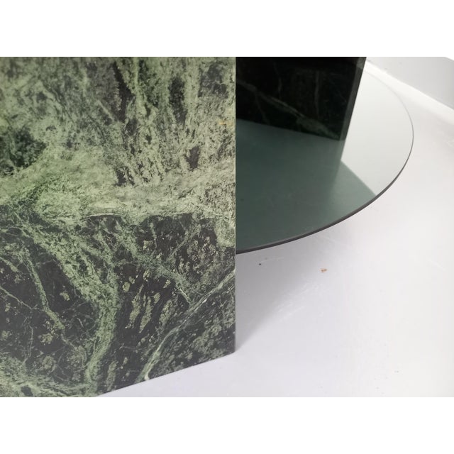 Square Coffee Table with 2 Tops in Green Marble and Smoked Glass, 1970s For Sale - Image 12 of 18