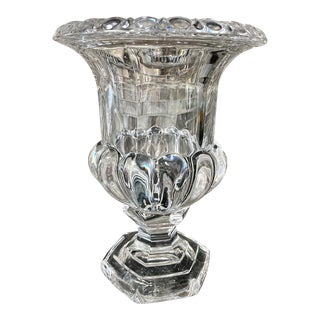1980s Crystal Vase Urn Sculpture Centerpiece Table Mantle Classical Georgian Style Octagon Base Bombay Co. Rare For Sale
