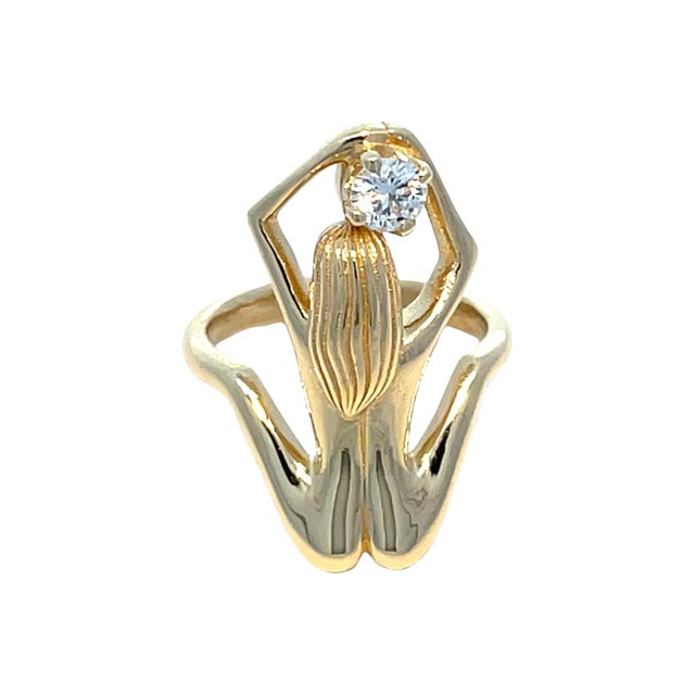 Modern 18k Yellow Gold Sculpted Female Figure Diamond Solitaire Ring, Size 6 For Sale - Image 3 of 11