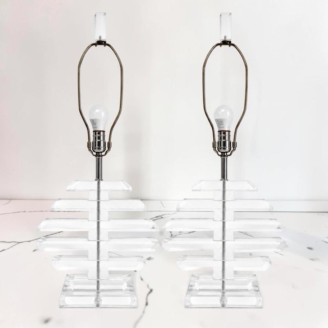 Van Teal 1970s Multilayer Lucite Table Lamps - a Pair For Sale - Image 4 of 8