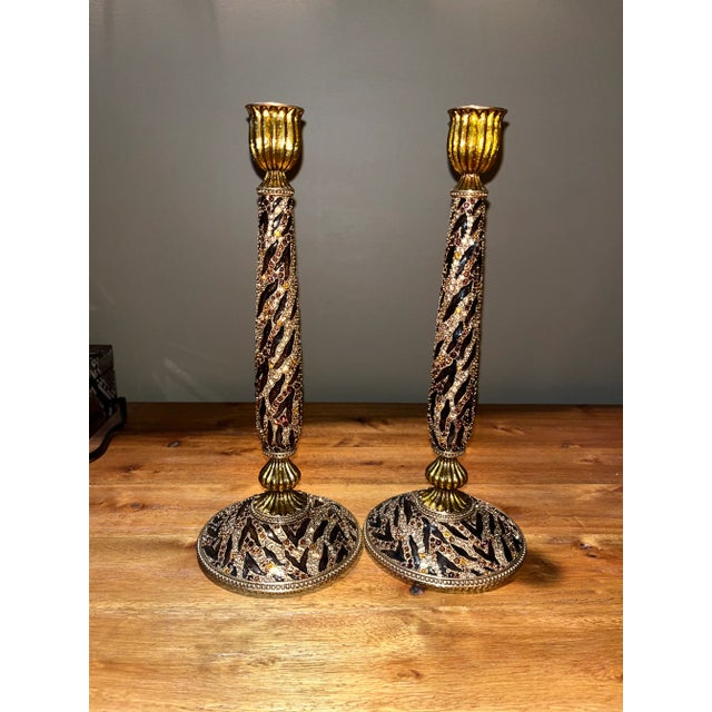 Tribal Early 21st Century Jay Strongwater Tiger Collection Gold Candlestick Holders - A Pair For Sale - Image 3 of 8