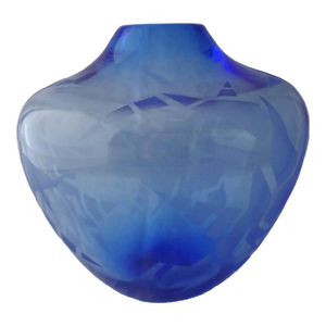 Mid 20th Century Blue Etched Mouth Blown Art Glass Vase Signed by Artist Bruce Hinrichs