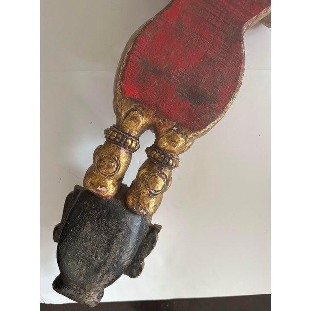 Wood Antique Early 20th Century Yali Gilt Wood South India Indian Simha Lion Statue Wall For Sale - Image 7 of 10