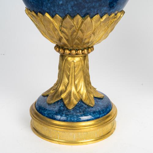 Louis XVI Blue Ceramic and Gilded Bronze Vases, Set of 2 For Sale - Image 5 of 9