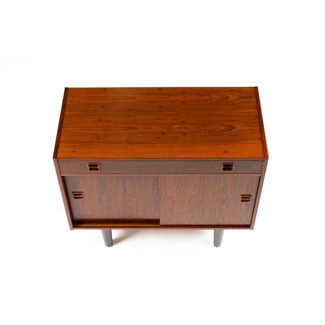 1960s Danish Modern Mid Century Compact Rosewood Credenza Sideboard — Sliding Doors + Shallow Drawer For Sale - Image 9 of 9