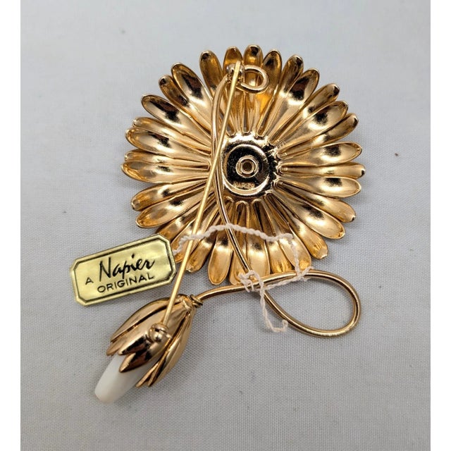 Yellow Vintage Signed Napier Goldtone Yellow Cabochon Flower & Bud Brooch For Sale - Image 8 of 8