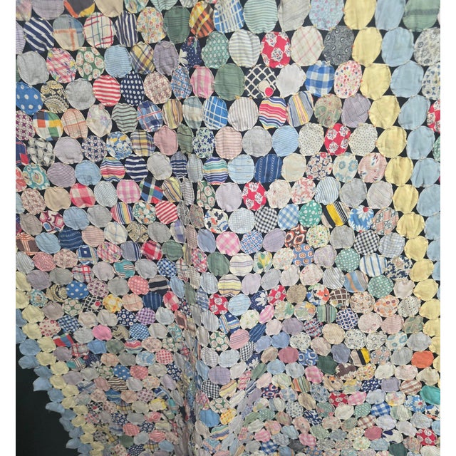1930s Antique American Folk Art Dimensional Padded Button Center Yo-Yo Quilt With Geometric Diamond Pattern For Sale - Image 5 of 12